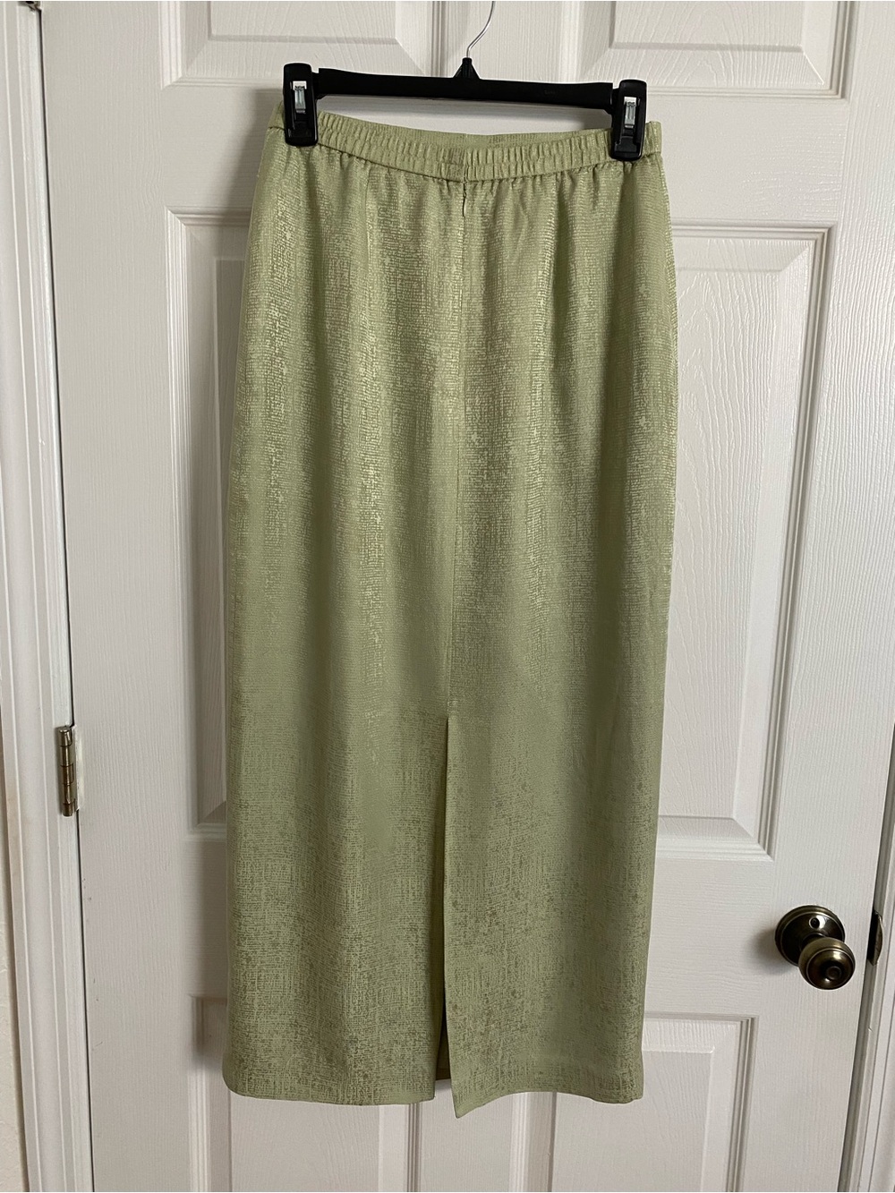 Vintage Adrianna Papell Sage Green 100% Silk Midi Skirt | Size 6 - Picture 3 of 5